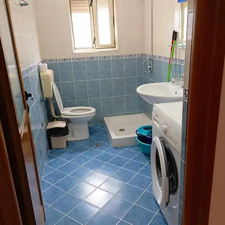 Alti One Apartament *