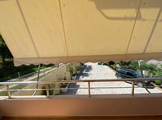 Alti One Apartment *